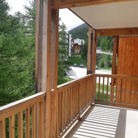 Apartment Spacieux Et Fonctionnel Dans Ecrin Des Neiges